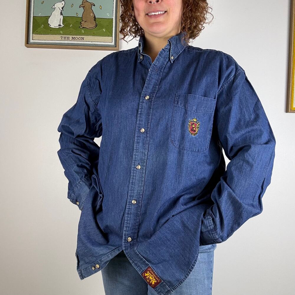 WALT DISNEY WORLD blue chambray denim long sleeve button up Mickey Mouse Large